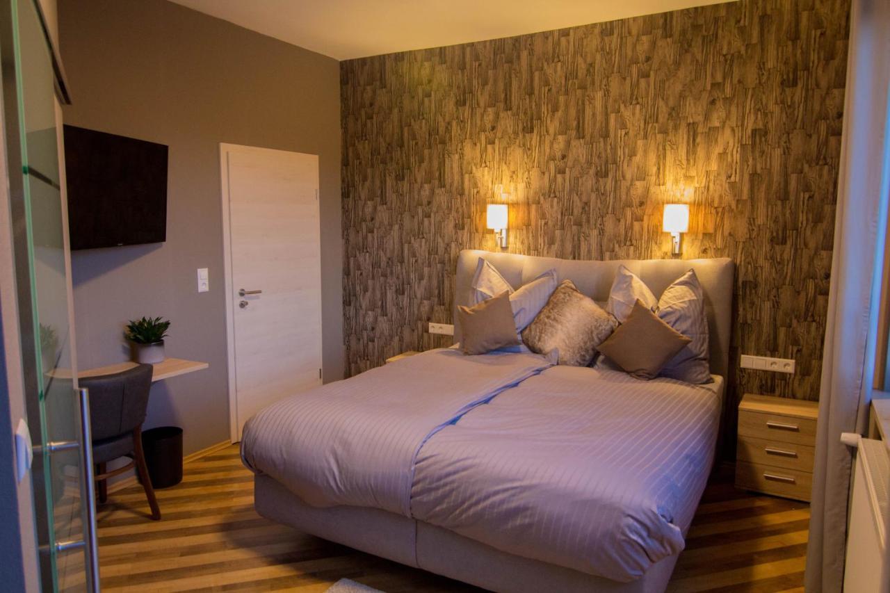 Villa Kopp-Das Gaestehaus Hopfingen Ngoại thất bức ảnh